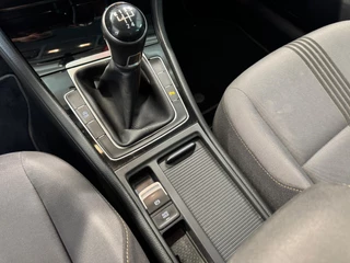 Volkswagen Golf Volkswagen Golf 1.2 TSI Highline Allstar*120PK*Trekhaak*Cruise Control*Stoelverwarming* - afbeelding nr 20