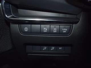 Mazda 3 Mazda 3 2.0 SA-X Luxury AUTOMAAT LEER NAVI BOSE CAMERA - afbeelding nr 15