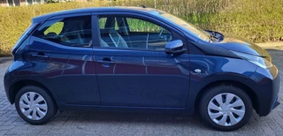 Toyota Aygo 1.0 VVT-i x-play/Automaat/Camera/Navi/Airco