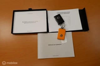 Volvo V60 Volvo V60 MY23 AWD T6 350PK RECHARGE  LONG RANGE PLUS DARK | GOOGLE | ACC | BLIS - afbeelding nr 45