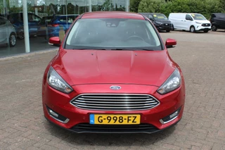 Ford Focus Ford Focus Wagon 1.0 Titanium Edition , 125pk Climate control , Navigatie , Cruise control , LED dagrijverlichting Parkeersensoren V+A , Voorruitverwarming , Sony Audio - afbeelding nr 46