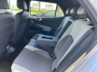 Volkswagen ID.3 50% deal 8.475,- ACTIE Stoelverwarming / Carplay / Camera / Cruise / LMV - afbeelding nr 25