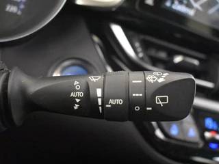 Toyota C-HR Toyota C-HR 1.8 Hybrid Dynamic Sport | JBL | Stoelverwarming - afbeelding nr 24