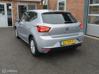 SEAT Ibiza Seat Ibiza 1.0 TSI 95 PK Style Business Intense/Carplay/Camera/PDC/Led - afbeelding nr 19