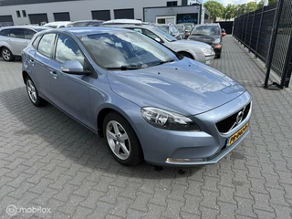 Volvo V40 Volvo V40 2.0 D2 Momentum - afbeelding nr 2