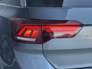 Volkswagen T-Roc Volkswagen T-Roc 1.5 TSI Sport AFN. HAAK*CAMERA*LED*VIRTUAL*ACC - afbeelding nr 19