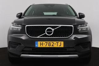 Volvo XC40 Volvo XC40 2.0 T4 Inscription (TREKHAAK, STOEL/STUUR VERWARMING, ACHTERUITRIJCAMERA, NAVIGATIE, SENSOREN, NL-AUTO) - afbeelding nr 18