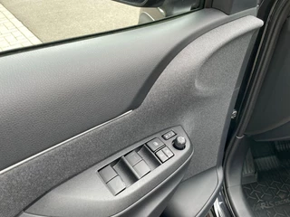 Toyota Yaris Cross Toyota Yaris Cross 1.5 HYBRID ADVENTURE, Pano, Led, HUD, Camera, ACC, Stoel/stuur verw. - afbeelding nr 49