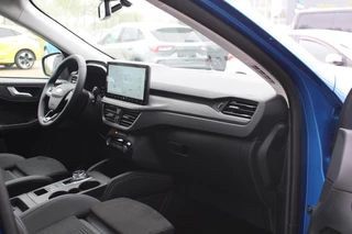 Ford Kuga Ford Kuga 2.5 PHEV Active X Driver Assistance Pack | Panoramadak | Winter Pack | Wegklapbare trekhaak | 19 inch lichtmetalen velgen | Adaptieve Matrix LED koplampen met Coast to Coast |  Reservewiel | - afbeelding nr 18