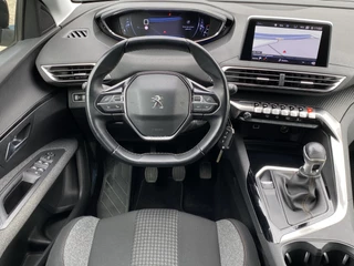 Peugeot 3008 Peugeot 3008 1.2 PureTech 131 PK Blue Lease Executive, 6-BAK, AIRCO(CLIMA), CRUISE CONTROL, ACHTERUITRIJCAMERA, PARKEERSENSOREN V+A, GROOT NAVIGATIE, BLUETOOTH-RADIO-USB-AUX, 4X ELEK-RAMEN, ISOFIX, AIRBAGS, CENT-VERGRENDELING, LM-VELGEN, LED VERLICHTING, APK 23-05-27 - afbeelding nr 5
