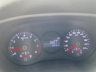 Kia Picanto Kia Picanto 1.0 MPi ComfortPlusLine Airco.Camera.Car.play.Electr.pakket - afbeelding nr 11