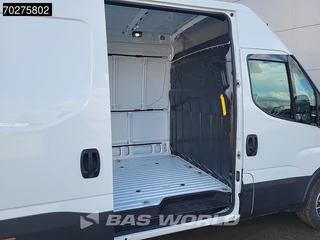 Iveco Daily Iveco Daily 35S18 3.0L Automaat L2H2 2025model ACC Navi Parkeersensoren L2 12m3 Airco - afbeelding nr 7