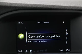 Volvo V60 Volvo V60 2.0 T3 R-Design | Dealer onderhouden |  Stoelverwarming | Xenon | Trekhaak | Navigatie | Leder/Alcantara | Parkeerhulp | Bluetooth | Cruise control - afbeelding nr 21
