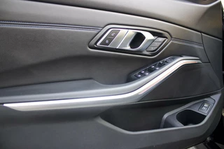 BMW 3 Serie BMW M340i Touring xDrive | Laser - Pano - Leder Dash - BTW - afbeelding nr 27