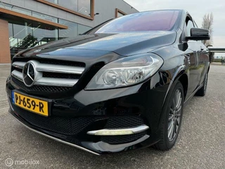 Mercedes-Benz B-Klasse Mercedes B-klasse 250 e Business Solution Automaat , Hoge instap , circa 220km bereik , Navigatie , Camera achter , Parkeerhulp Voor & Achter , Hoge instap , - afbeelding nr 11