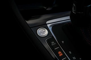 Volkswagen Golf Volkswagen Golf 2.0 TSI GTI TCR 290PK PANO / CAMERA / NIEUWSTAAT! - afbeelding nr 29
