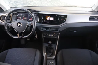 Volkswagen Polo Volkswagen Polo 1.0 TSI Comfortline | Geen import | Navigatie | Carplay | Parkee - afbeelding nr 3