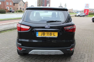 Ford EcoSport Climate control , Cruise control , Bluetooth , Stoelverwarming Hoge zit, Voorruitverwarming - afbeelding nr 30