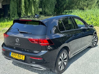 Volkswagen Golf Volkswagen Golf 1.5 TSI LIFE BUSINESS LED/PDC/CARPLAY/TREKHAAK - afbeelding nr 3