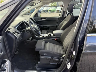 Ford Galaxy Ford Galaxy 2.5 FHEV Titanium 7 pers 190pk  | Trekhaak | Panoramadak | Adaptive cruise control | AGR-stoelen |  Sony audio | Privacy glass | Stoelverwarming - afbeelding nr 25