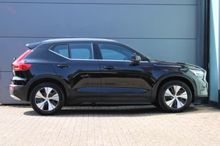 Volvo XC40 Volvo XC40 1.5 T4 Plug-in hybrid Plus Bright | Trekhaak | Panoramadak | Pilot | H/K | Full - afbeelding nr 2