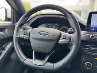 Ford Focus Ford Focus Automaat 1.5 EcoB. ST L. Bns - afbeelding nr 13