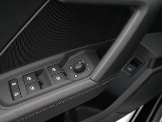 Audi A3 S Line Trekhaak Adaptive Cruise Control Stoelverwarming 30 - afbeelding nr 19