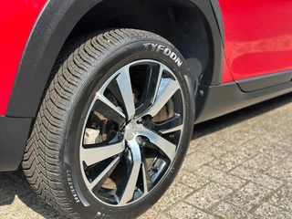 Peugeot 2008 Peugeot 2008 1.2 Puretech GT-Line '' Trekhaak - Camera - Leer '' - afbeelding nr 7