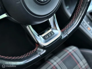 Volkswagen Golf Volkswagen Golf 2.0 TSI GTI Performance |Pano |Akra |CarPlay - afbeelding nr 25