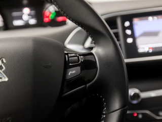 Peugeot 308 (PANORAMADAK, APPLE CARPLAY, GROOT NAVI, 360 CAMERA, SPORTSTOELEN, ADAPTIVE CRUISE, TREKHAAK, NIEUWSTAAT) - afbeelding nr 20