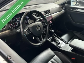 Škoda Superb Skoda Superb Combi 2.0 TDI 150 pk DSG Style Buss. | Navi | Pano | ACC | LED | Leder | Canton | 19