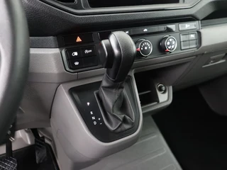 Volkswagen Crafter Volkswagen Crafter 2.0TDI 140PK DSG Automaat L5H3 Highline | Navigatie | Betimmering | Camera | 3-Persoons - afbeelding nr 15