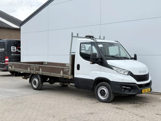 Iveco Daily Iveco Daily 35S14 2.3 L3H1 Airco Cruise Control Standkachel Trekhaak Open Laadbak Pritische Lucht geveerde stoel - afbeelding nr 4