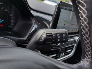 Ford Fiesta Ford Fiesta 1.0 EcoBoost 101pk Titanium First Edition | Navi | Apple Carplay+Android Auto | Clima | Adap. Cruise | B&O Sound | Pdc V+A+Assist+Camera | Rijstrook+Licht+Regensensor | Mistlampen | 16''lm - afbeelding nr 20