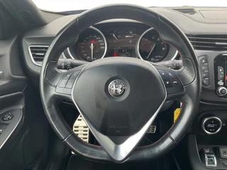 Alfa Romeo Giulietta Alfa Romeo Giulietta 1.750 Turbo 241pk Veloce Automaat Carplay Sport-Stoelen Nav/Cruise Voll.Onderhouden! - afbeelding nr 48