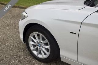 BMW 1 Serie BMW 1-Serie 118i Urban| Parelmoer Wit - Schuifdak - Navi Pro - afbeelding nr 20