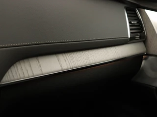 Volvo XC90 Volvo XC90 T8 PLUG-IN HYBRID ULTRA DARK LUCHTVERING 360GR CAM BOWERS&WILKIN - afbeelding nr 29