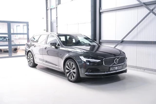 Volvo V90 Volvo V90 2.0 B4 Business Pro | Massage | Trekhaak | Stoelkoeling | Pine grey | NL auto NAP | Camera | Leder | LED | Rijklaar | - afbeelding nr 44