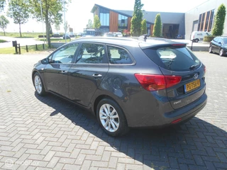 Kia cee'd Kia cee'd Sportswagon 1.0 T-GDi ComfortPlusLine Navigator - afbeelding nr 4