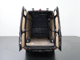 Mercedes-Benz Sprinter | 3-Persoons | Trekhaak | Airco | Betimmering - afbeelding nr 4