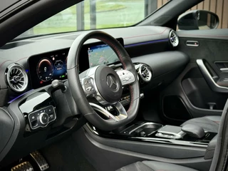 Mercedes-Benz CLA Mercedes CLA-klasse 250 e AMG CLA250e Coupe Panoramadak|Keyless|Camera 360°|Advanced sound|Sfeerverlichting|Head-up|Night pakket|Multibeam LED - afbeelding nr 21