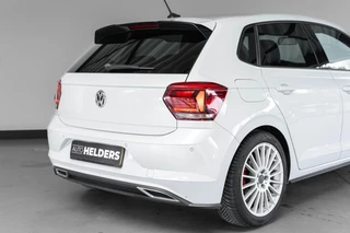 Volkswagen Polo Volkswagen Polo 1.0 TSI Highline 2x R-line - afbeelding nr 28
