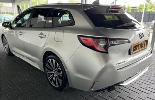 Toyota Corolla Touring Sports / Stuurverwarming / Adaptive Cruise Control / Carplay - afbeelding nr 2