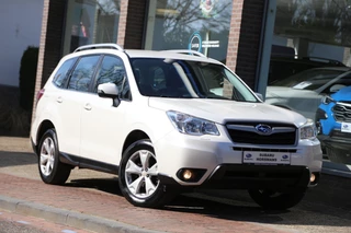 Subaru Forester 2.0 AWD Luxury Automaat Leer Navi Carplay Camera