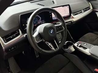 BMW X1 BMW X1 XDRIVE 25E M-SPORT LED ELEK.KLEP NAVI STOELVERW M-SHADOW LINE CARPLAY/ANDROID ZWARTE.HEMEL PHEV PLUG IN HYBRID AWD 4X4 4WD - afbeelding nr 16