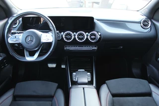 Mercedes-Benz GLA Mercedes GLA-klasse 250 e AMG/Pano/Night/Sfeer/Camera/Trekh - afbeelding nr 15