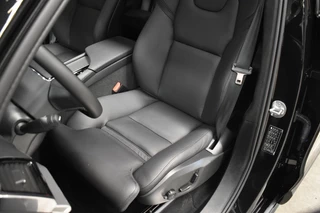Volvo XC90 Volvo XC90 T8 455PK AWD Ultimate Dark | Luchtvering | Trekhaak | Getint Gla - afbeelding nr 4