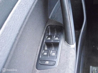 Volkswagen Golf Volkswagen Golf 1.0 TSI Comfortline - afbeelding nr 19