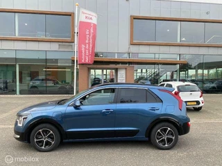 Kia Niro Niro 1.6 GDi PHEV DynamicLine Edition / Plug-in Hybride / volledig elektrisch rijden 65 km hierna Hybride aandrijving / Navi / Camera achter / Parkeerhulp rondom / Stoel & stuur verwarming / Keyless , fab garantie 7 jaar / 150.000km - afbeelding nr 2