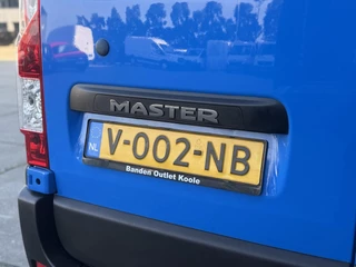 Renault Master Renault Master T35 2.3 dCi L2H3 Energy AIRCO / CRUISE CONTROLE / NAVI / TREKHAAK / 3 ZITS - afbeelding nr 10